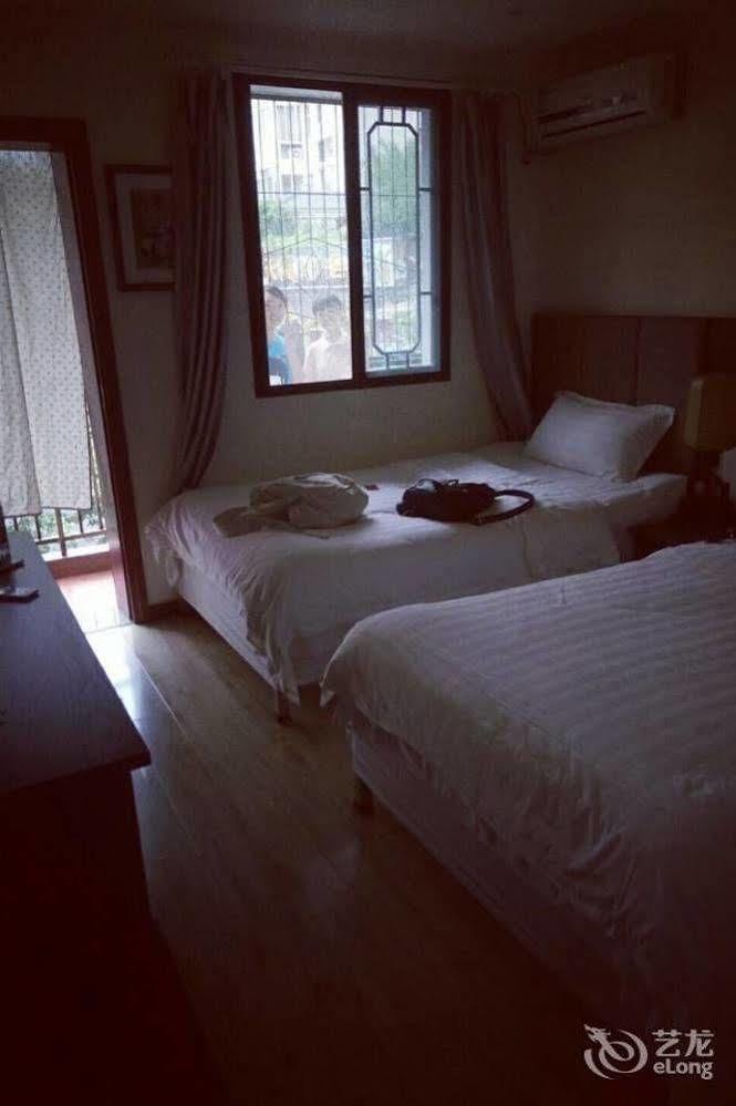 Chengdu Brocade Inn מראה חיצוני תמונה