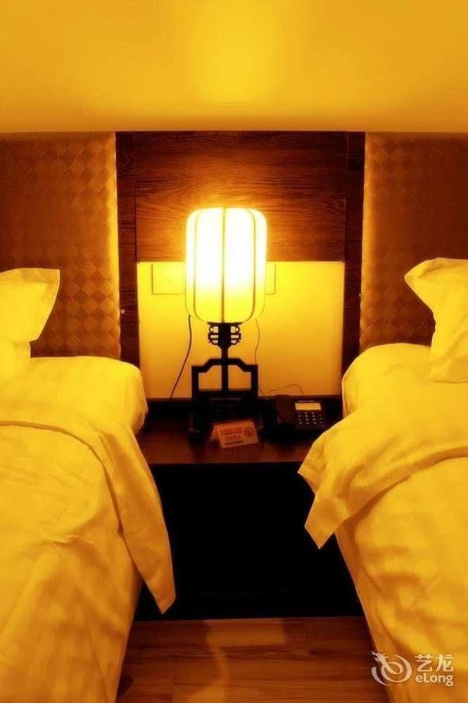 Chengdu Brocade Inn מראה חיצוני תמונה